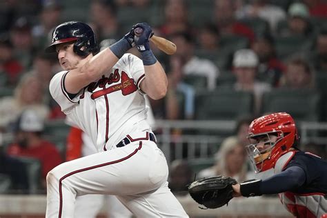 Olson’s 2-run HR in 1st helps Braves overpower Red Sox 9-3